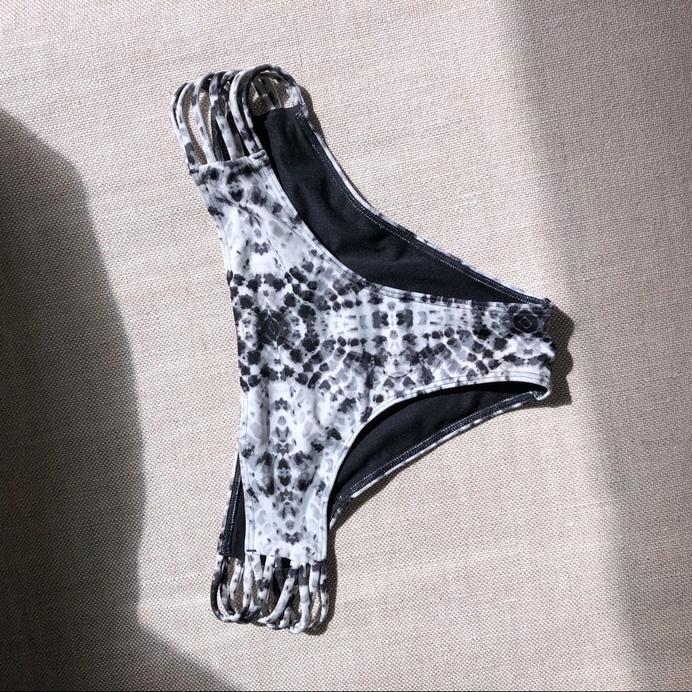 bikini bottoms